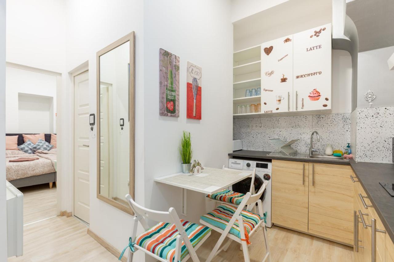 Apartment Colourful Βουδαπέστη Εξωτερικό φωτογραφία