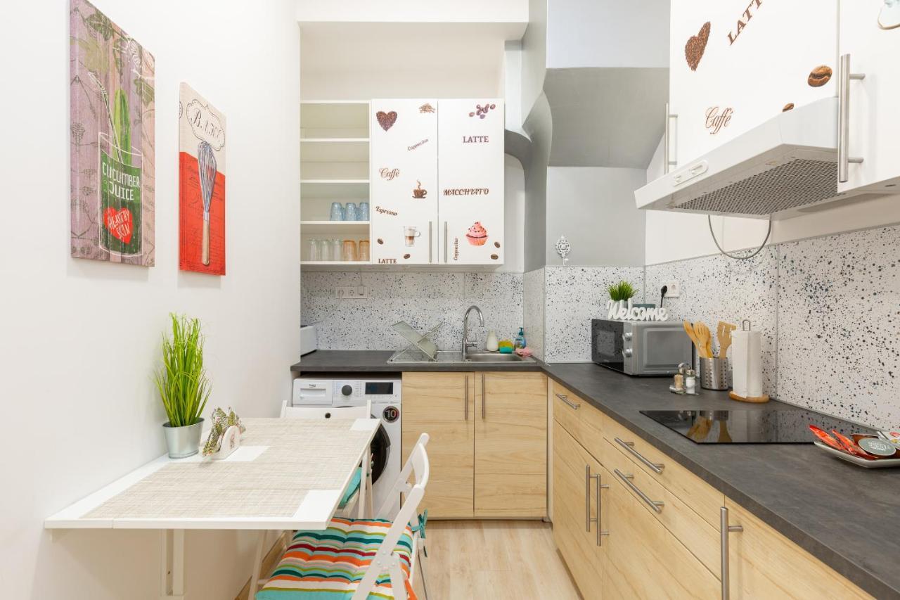 Apartment Colourful Βουδαπέστη Εξωτερικό φωτογραφία