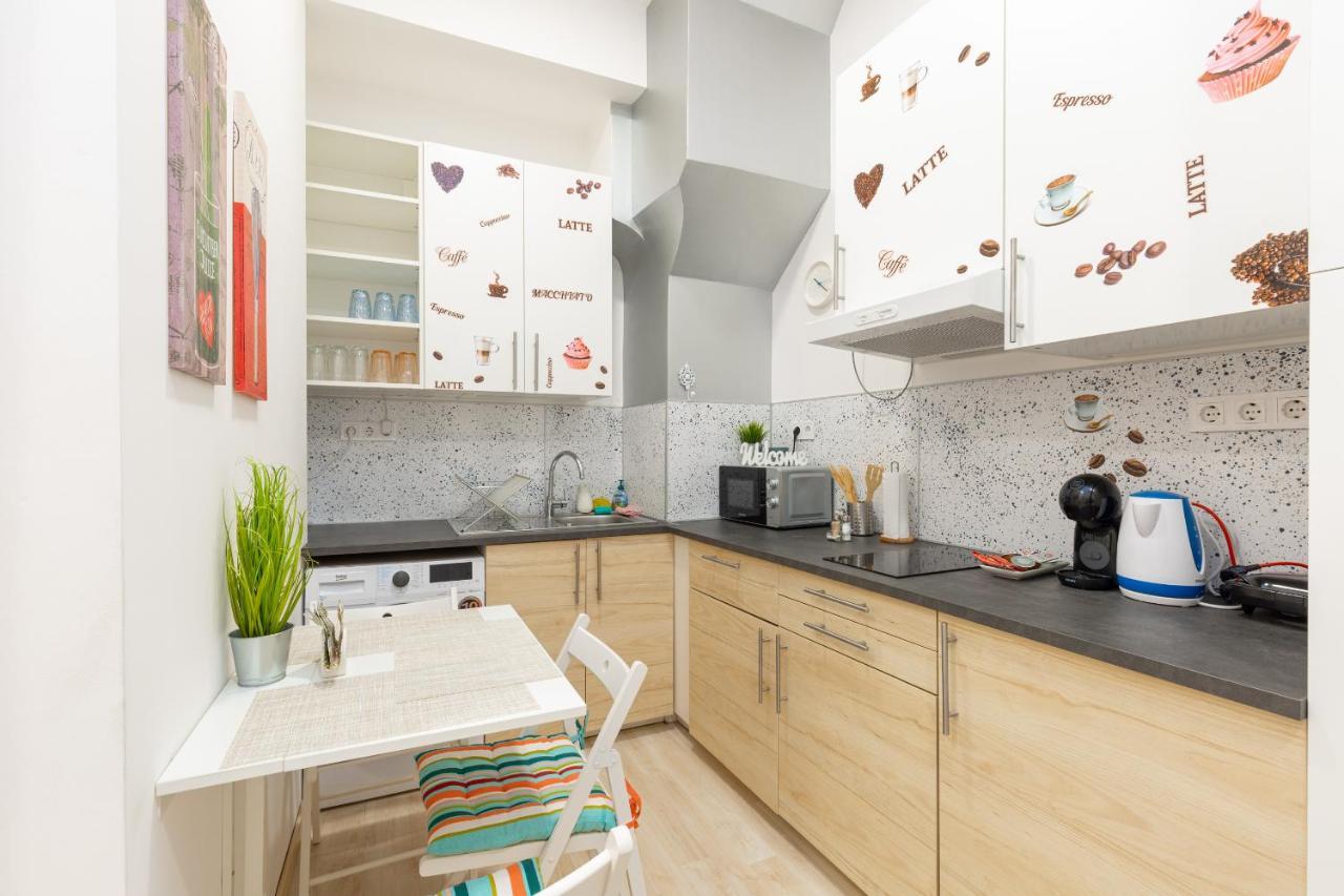 Apartment Colourful Βουδαπέστη Εξωτερικό φωτογραφία